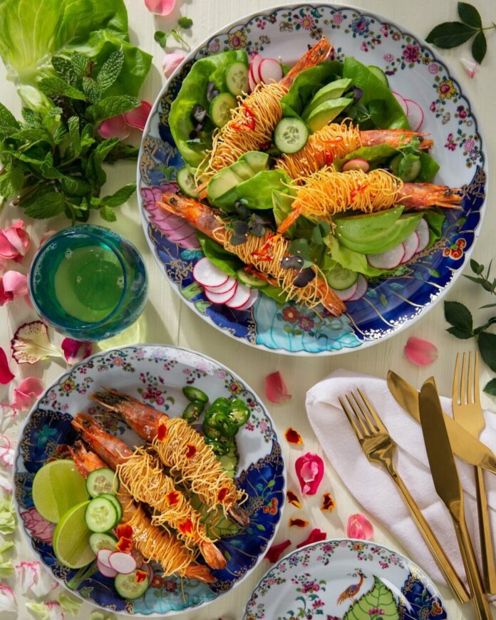Mottahedeh's Tobacco Leaf Dinnerware: Prawn and Noodle Lettuce Wrap Dish
