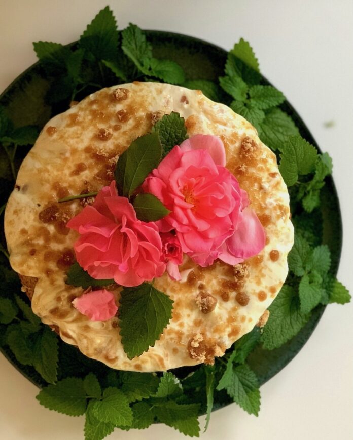 Father's Day Cake with Semolina