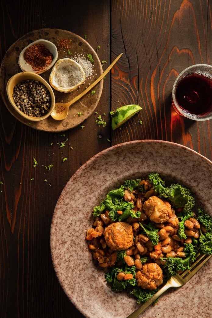 Pinto Beans with Sausage and Wilted Kale Pinto Beans with Sausage and Wilted Kale