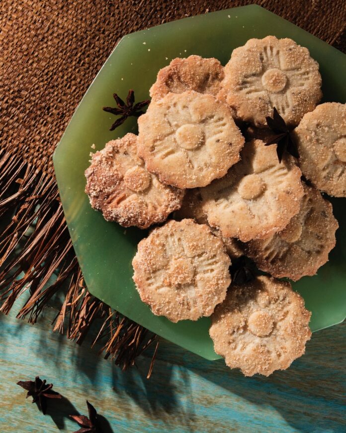 Bicochitos at Santa Fe Biscochito Company on a green plate